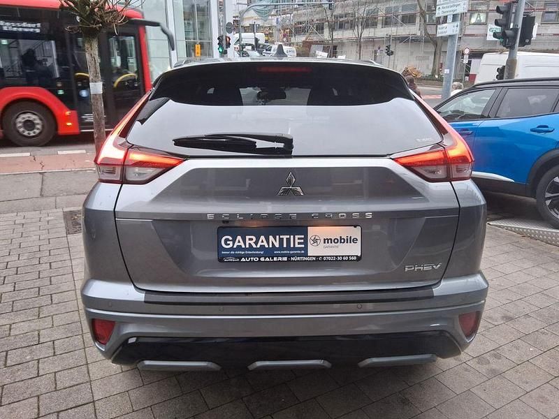 Gebraucht Mitsubishi Eclipse Cross Plus 179 PS (131 kW) 2023 Grau SUV