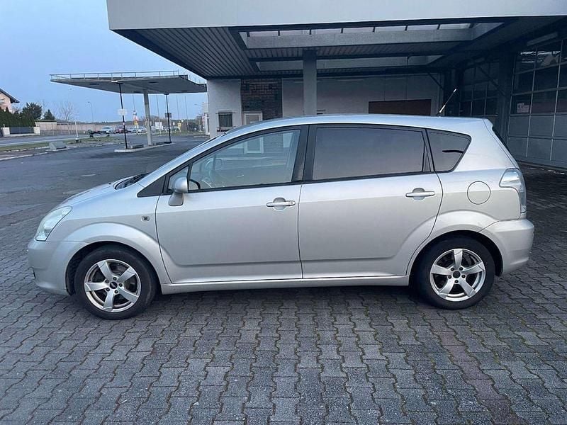 Gebraucht Toyota Corolla Verso 129 PS (94 kW) 2007 Grau Van / Kleinbus