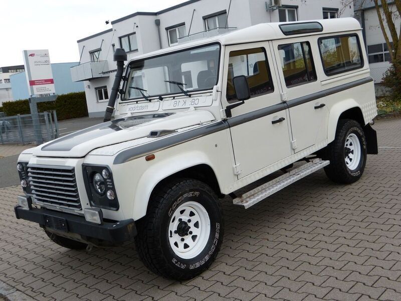 Weiß Gebraucht 2006 Land Rover Defender SUV | 25.990 € - Bild 1/4