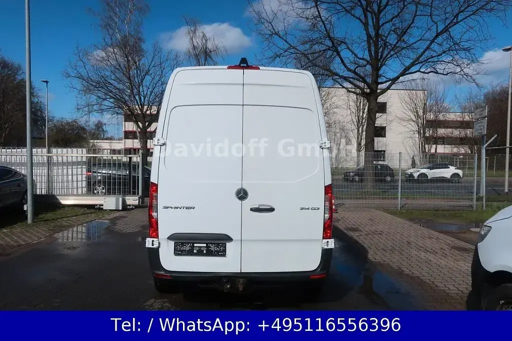 Gebraucht Mercedes Sprinter 143 PS (105 kW) 2020 Weiß Van