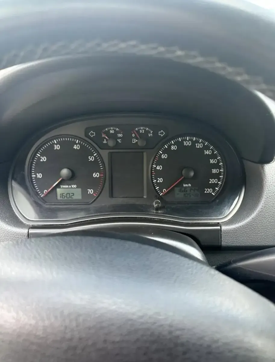 Gebraucht VW Polo 80 PS (58 kW) 2007 Blau Kleinwagen