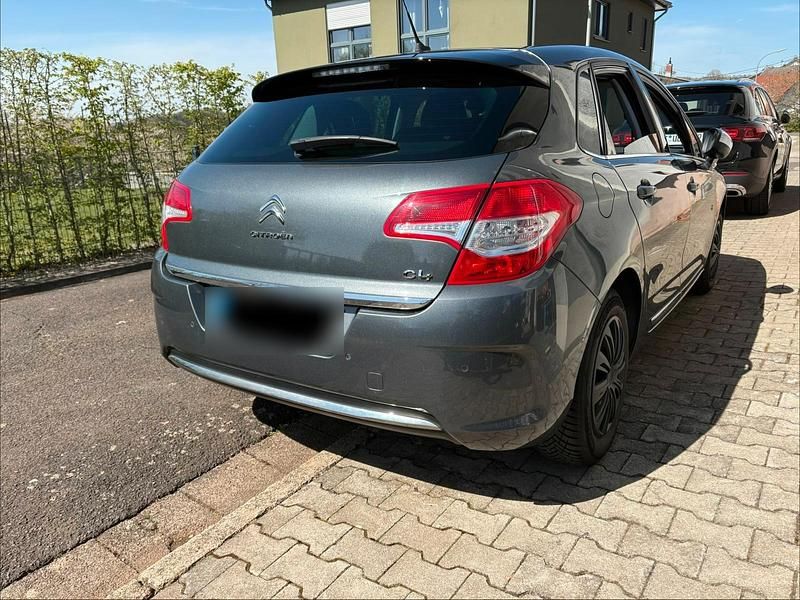 Gebraucht Citroën C4 120 PS (88 kW) 2012 Grau Limousine