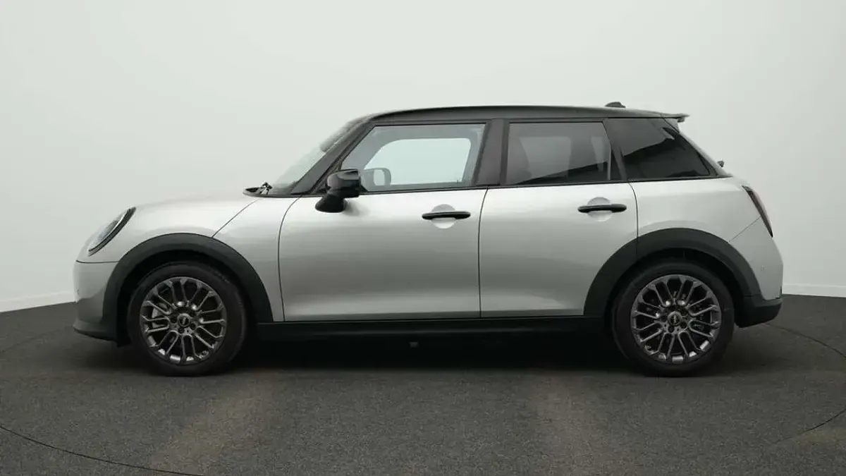 Gebraucht Mini Cooper S Classic 204 PS (150 kW) 2025 Grau Kleinwagen