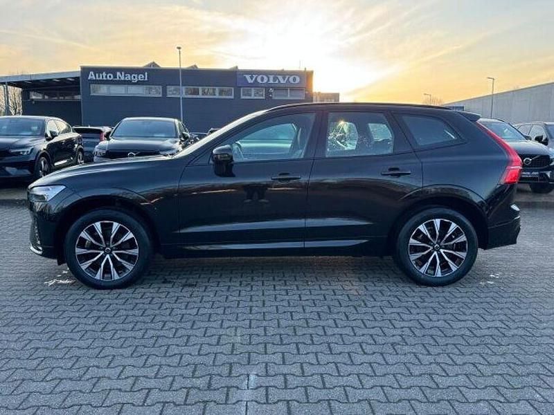 Gebraucht Volvo XC60 Plus 197 PS (144 kW) 2022 Schwarz SUV