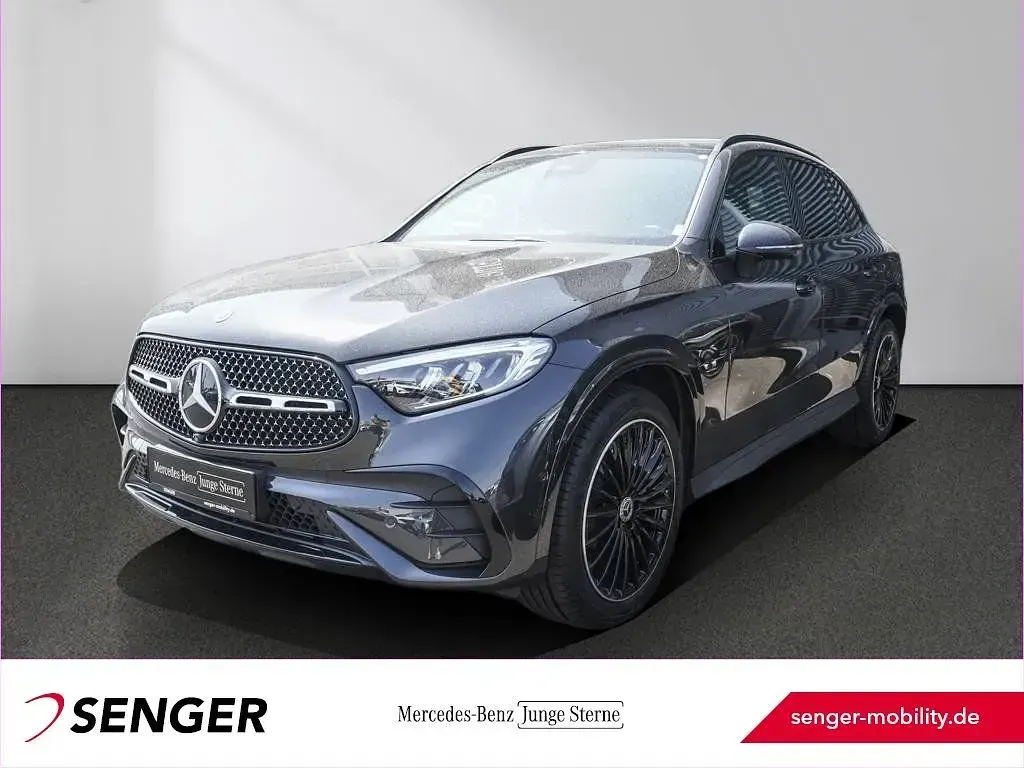 Gebraucht Mercedes GLC220 AMG 197 PS (144 kW) 2025 SUV