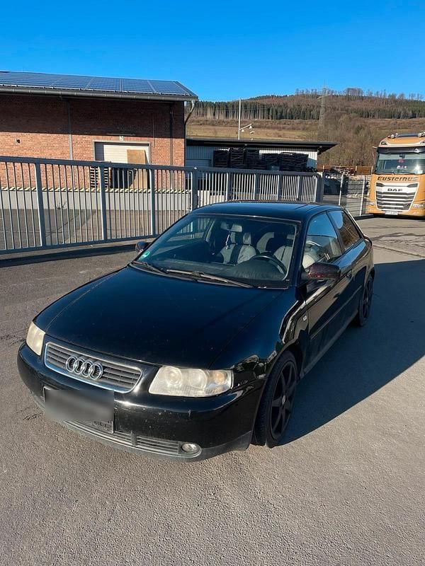Schwarz Gebraucht 2002 Audi A3 Kleinwagen | 950 € (Superpreis) - Bild 1/4