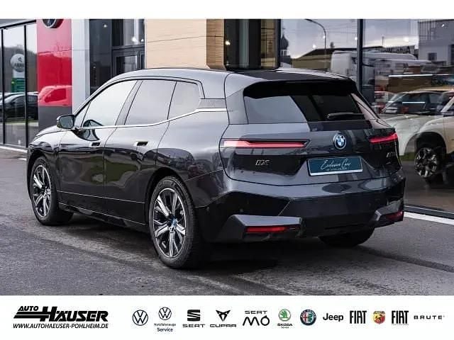 Gebraucht BMW iX Executive 455 kW (619 PS) 2023 Grau SUV