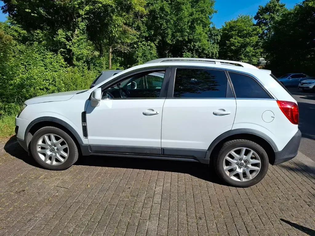 Gebraucht Opel Antara Selection 163 PS (119 kW) 2011 Grau SUV