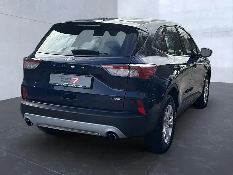 Używany Ford Kuga Cool & Connect 225 KM (165 kW) 2022 Niebieski SUV