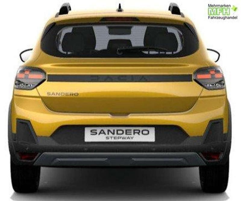 Neu Dacia Sandero Expression 122 PS (89 kW) 2026 Amberyellow SUV