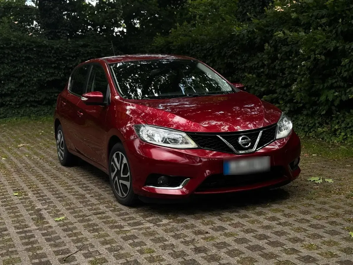 Gebraucht Nissan Pulsar 190 PS (139 kW) 2015 Rot Kleinwagen