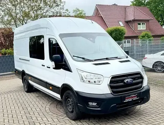Gebraucht Ford Transit Trend 185 PS (136 kW) 2021 Andere Limousine