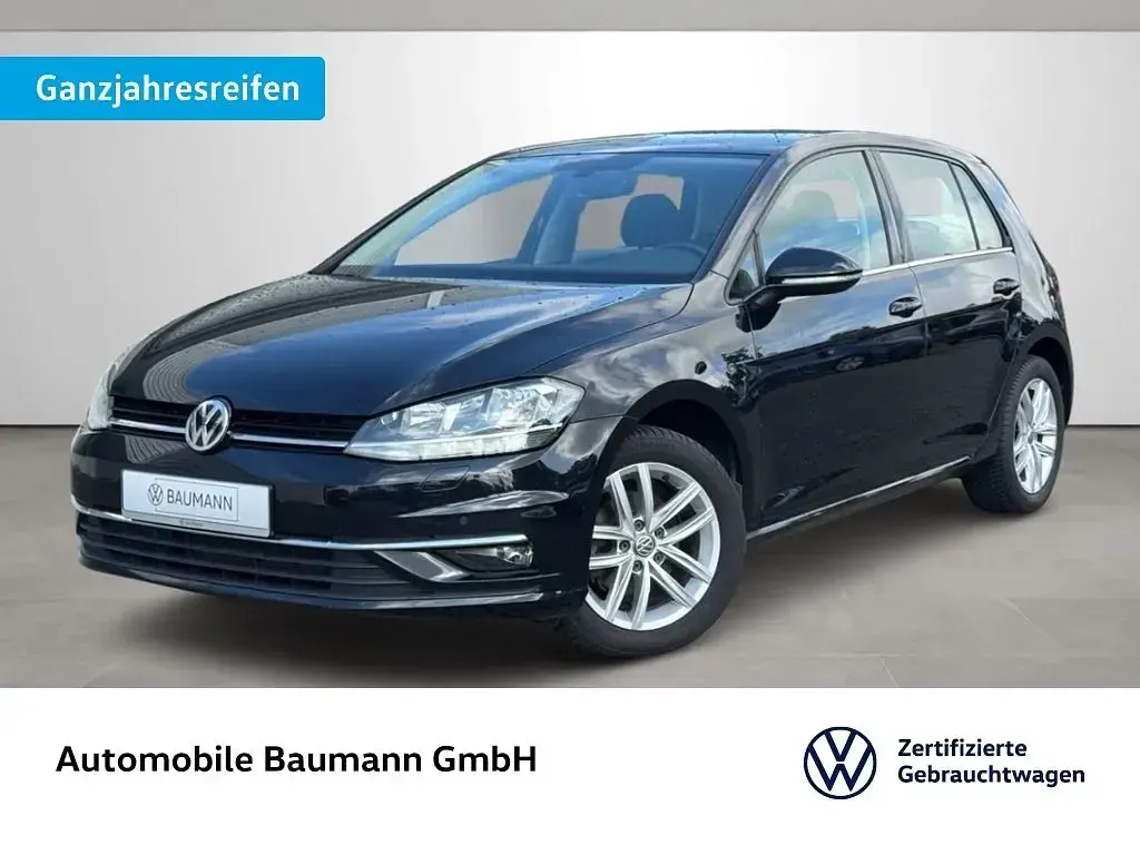 Gebraucht VW Golf VII Comfortline 110 PS (80 kW) 2017 Limousine
