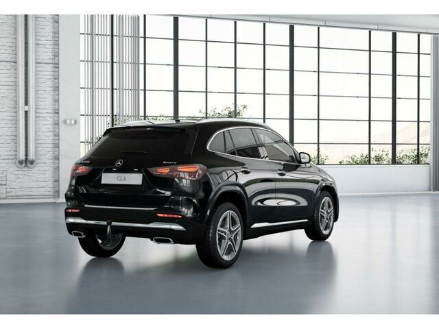 Gebraucht Mercedes GLA220 AMG 190 PS (139 kW) 2024 Andere farbe SUV