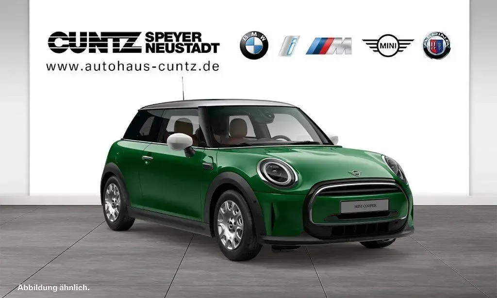 Gebraucht Mini Cooper 136 PS (100 kW) 2024 Grün Kleinwagen