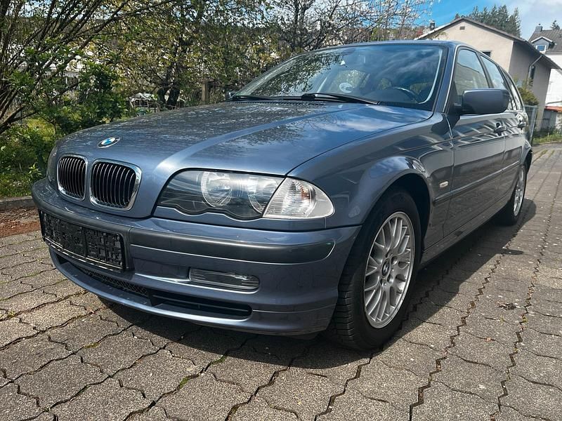 Gebraucht BMW 328 193 PS (141 kW) 2000 Blau Kombi
