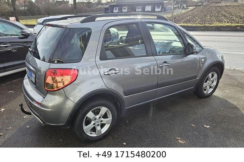Gebraucht Suzuki SX4 Club 135 PS (99 kW) 2011 Grau SUV