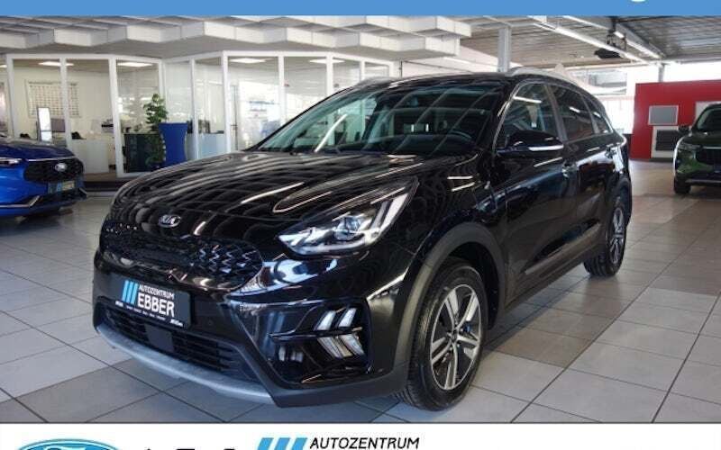 Schwarz (metallic) Gebraucht 2021 Kia Niro Spirit SUV | 23.776 € (Fairer Preis) - Bild 1/2
