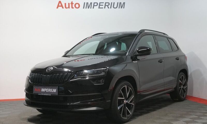 Schwarz Gebraucht 2021 Skoda Karoq SportLine SUV | 29.990 € (Fairer Preis) - Bild 1/4