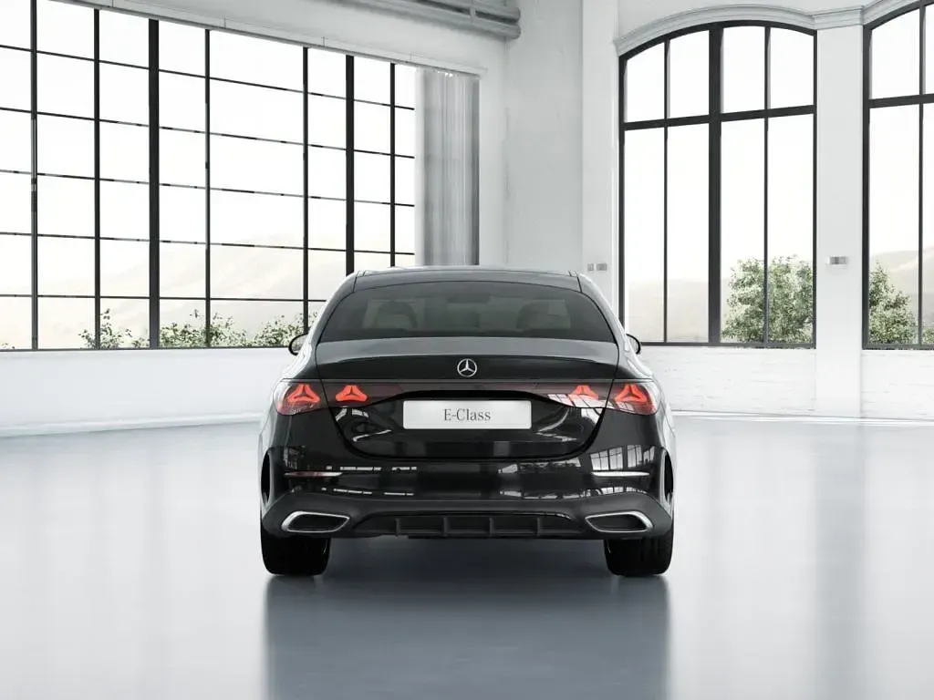 Gebraucht Mercedes E200 Advanced 204 PS (150 kW) 2025 Obsidianschwarz Limousine