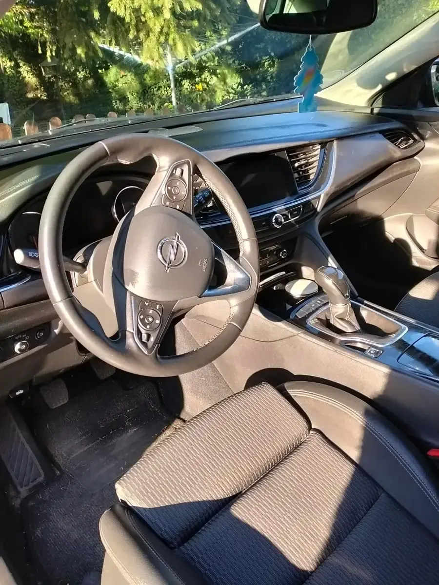 Gebraucht Opel Insignia 170 PS (125 kW) 2017 Braun Kombi