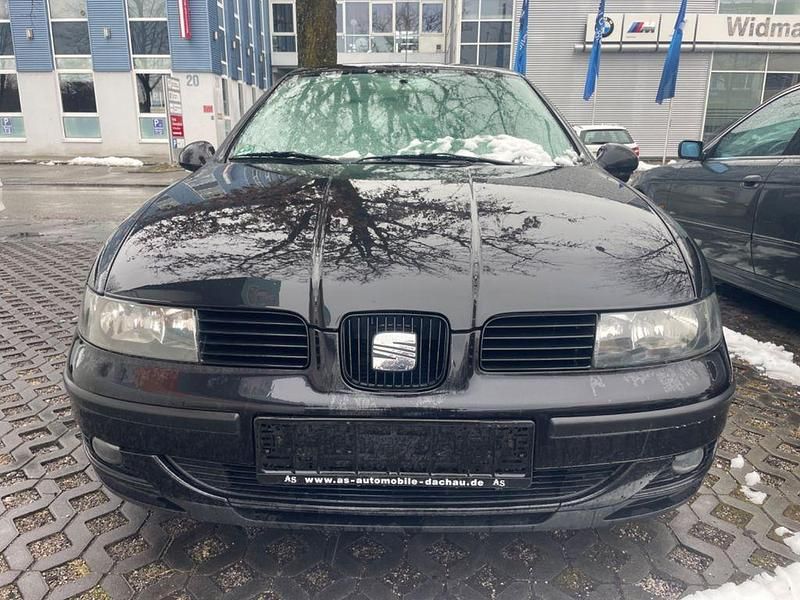 Gebraucht Seat Leon Sport 125 PS (91 kW) 2004 Schwarz Kleinwagen
