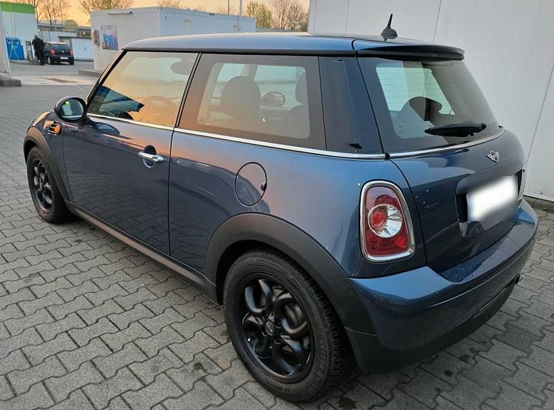 Gebraucht Mini ONE 98 PS (72 kW) 2011 Violet Kleinwagen
