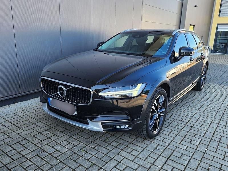 Gebraucht Volvo V90 CC Basis 235 PS (172 kW) 2018 Schwarz Kombi