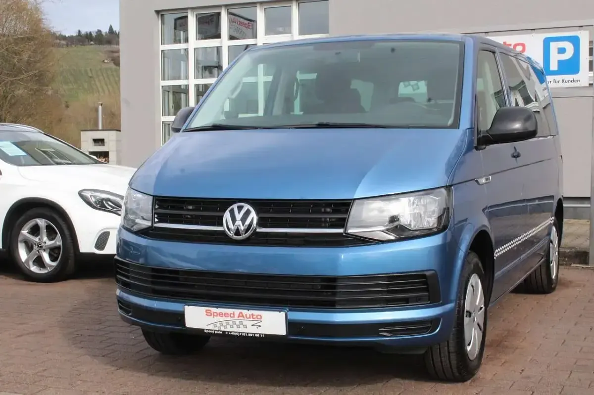 Second-hand VW T6 150 CP (110 kW) 2018 Albastru Van