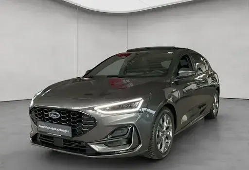 Używany Ford Focus ST-Line X 155 KM (114 kW) 2024 Sedan/Limuzyna