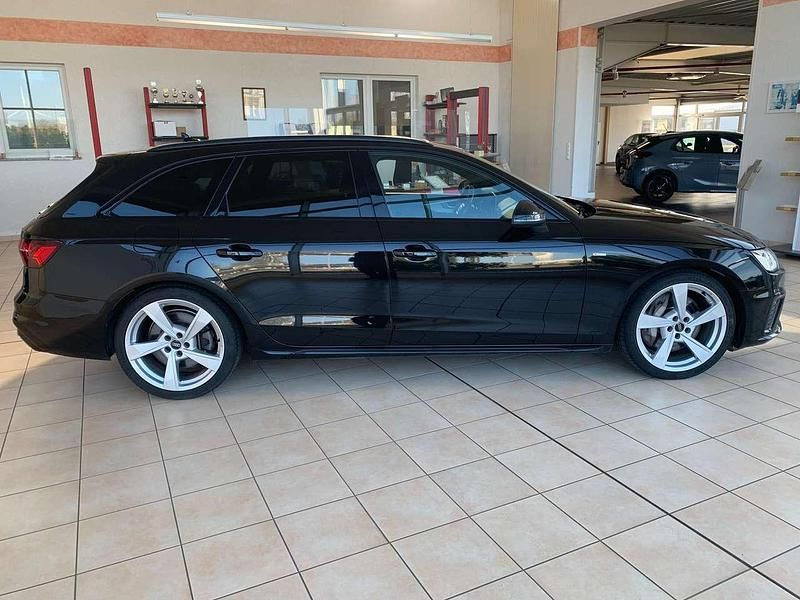 Gebraucht Audi A4 S-Line 286 PS (210 kW) 2021 Mythosschwarz Kombi