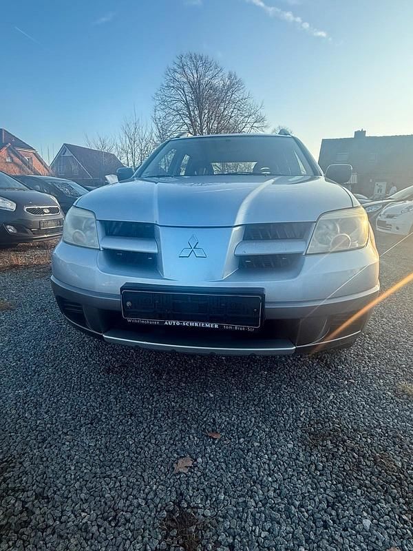 Gebraucht Mitsubishi Outlander 136 PS (100 kW) 2006 Silber SUV