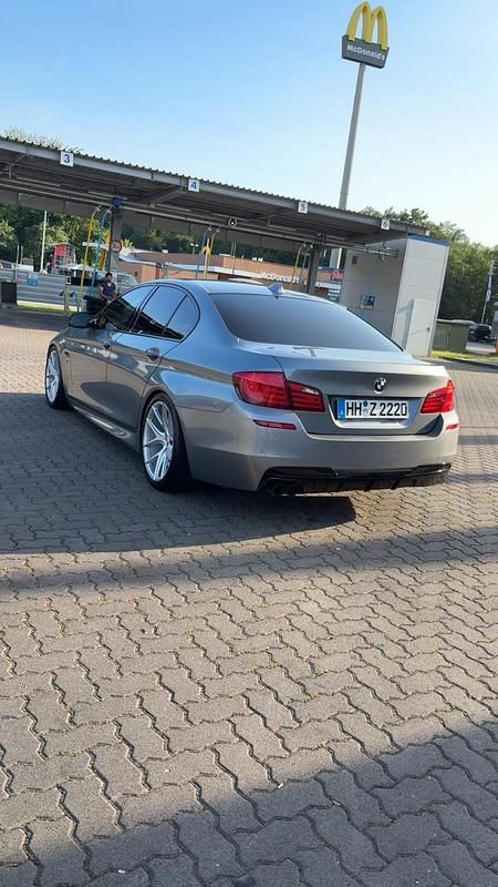 Gebraucht BMW 528 Performance 258 PS (189 kW) 2011 Grau Limousine