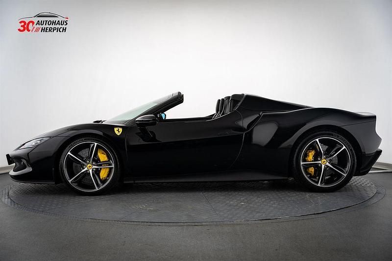 Neu Ferrari 296 829 PS (609 kW) 2025 Nero ds Cabrio