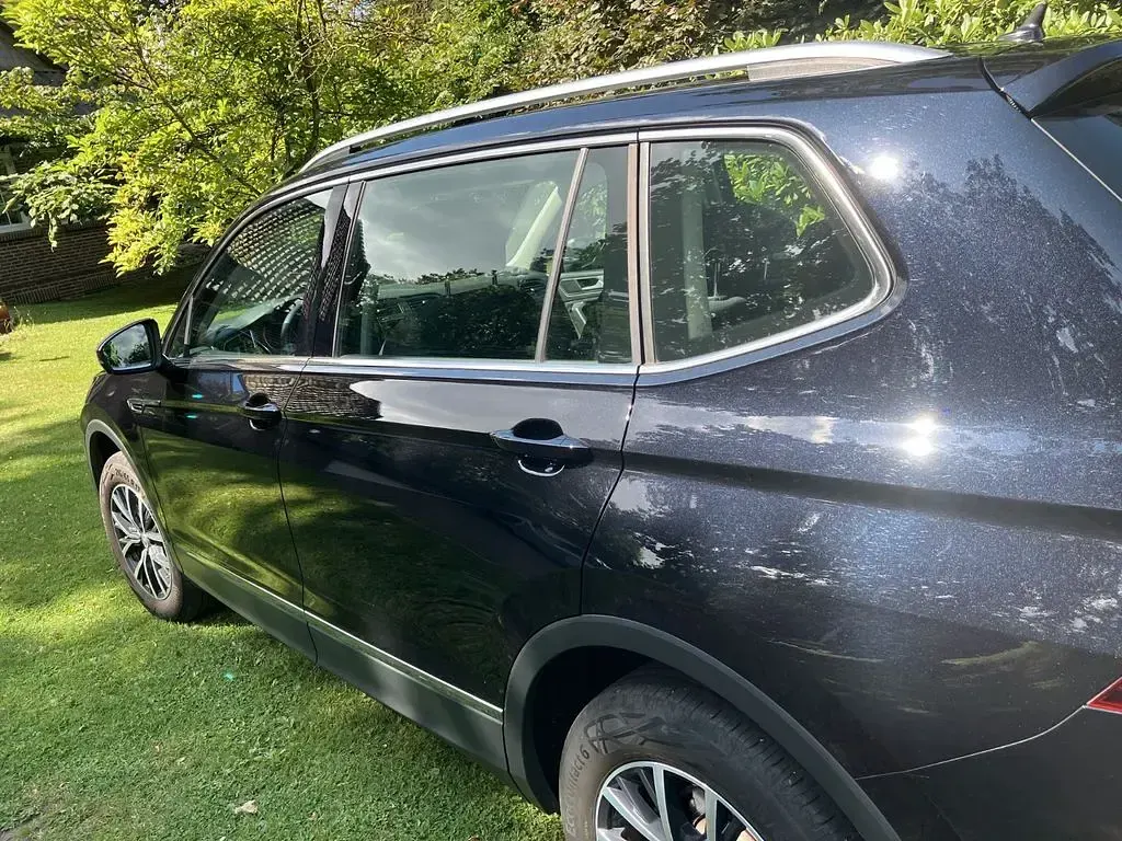 Gebraucht VW Tiguan Allspace Comfortline 150 PS (110 kW) 2020 Schwarz SUV