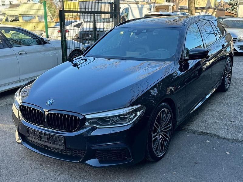 Gebraucht BMW 520 M Sport 190 PS (139 kW) 2019 Schwarz Limousine