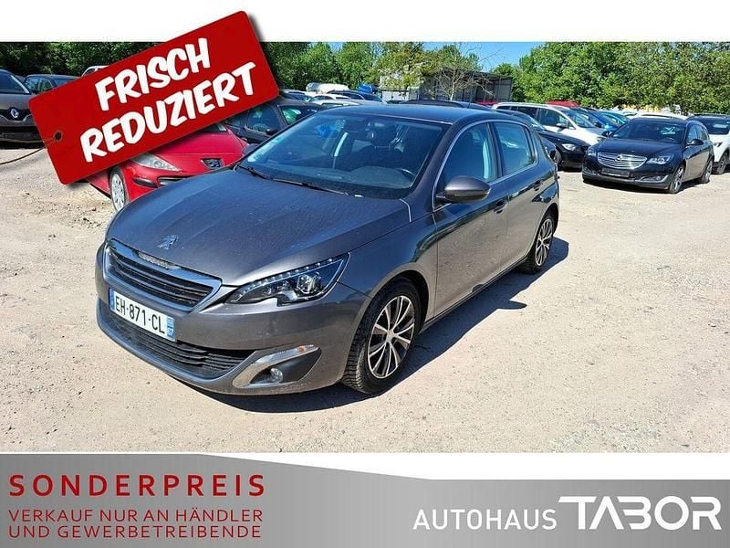 Lackierung platiniumgrau/meta Gebraucht 2016 Peugeot 308 Allure Limousine | 3.285 € (Guter Preis) - Bild 1/4