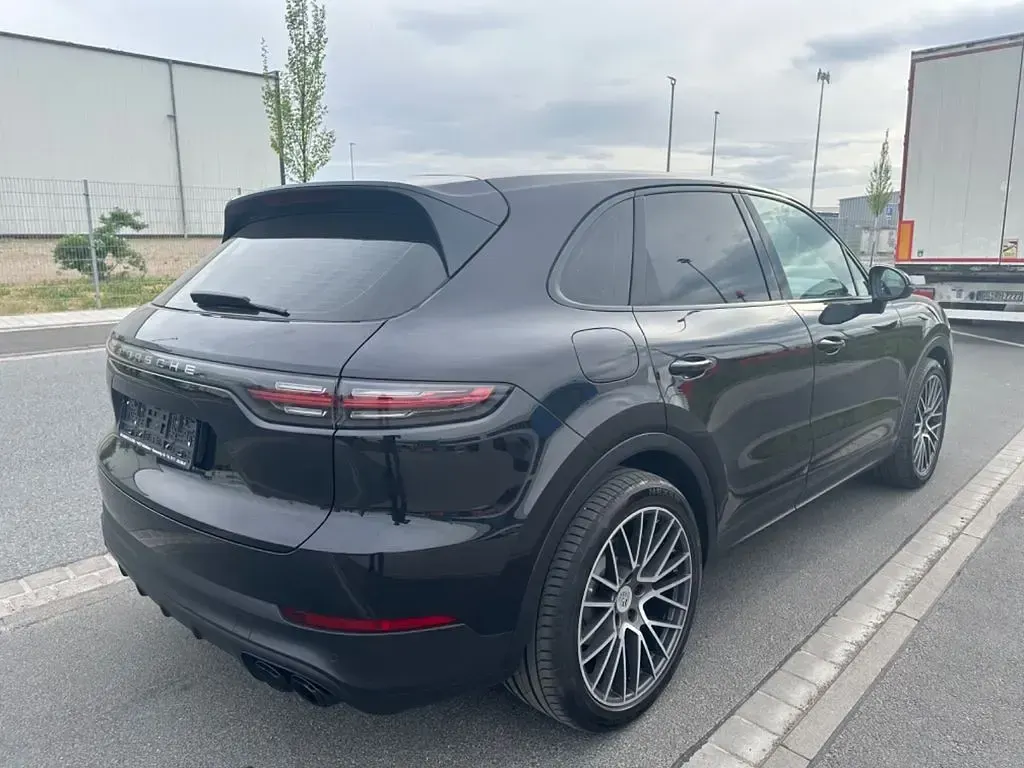 Gebraucht Porsche Cayenne 340 PS (250 kW) 2018 Schwarz SUV