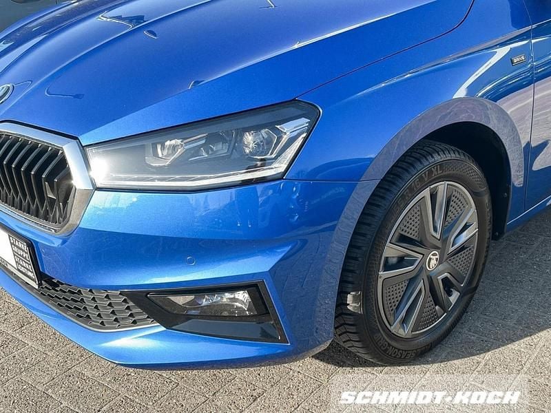 Gebraucht Skoda Fabia Drive 80 PS (58 kW) 2024 Raceblau metallic Kleinwagen