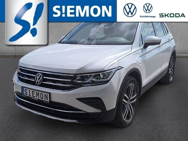 Weiss Gebraucht 2022 VW Tiguan Elegance SUV | 32.930 € (Fairer Preis) - Bild 1/4