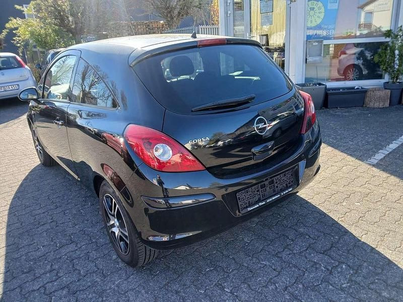 Gebraucht Opel Corsa Edition 69 PS (50 kW) 2010 Saphirschwarz mineraleffekt Kleinwagen
