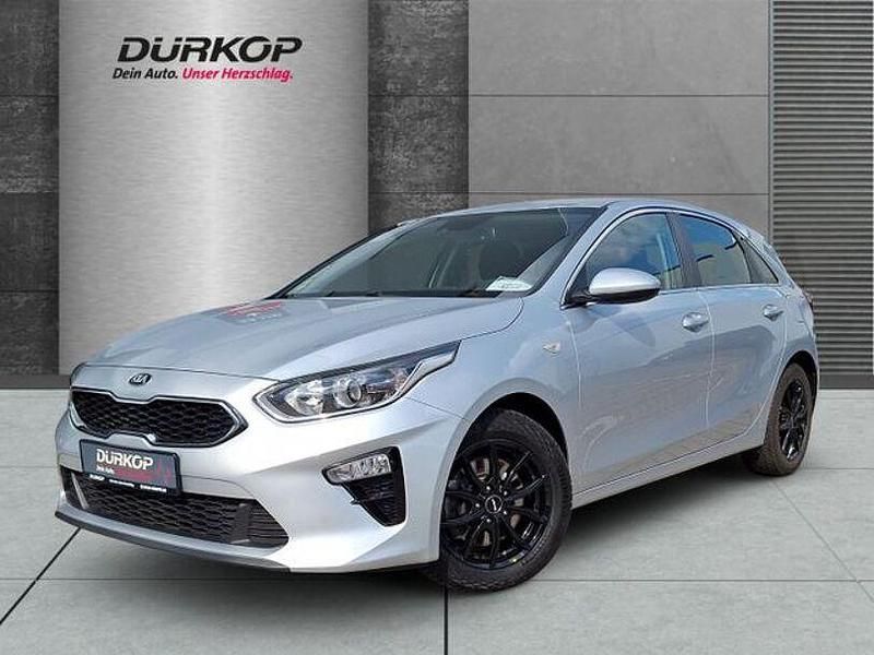 Silber Gebraucht 2019 Kia Ceed Vision Limousine | 13.330 € (Guter Preis) - Bild 1/4