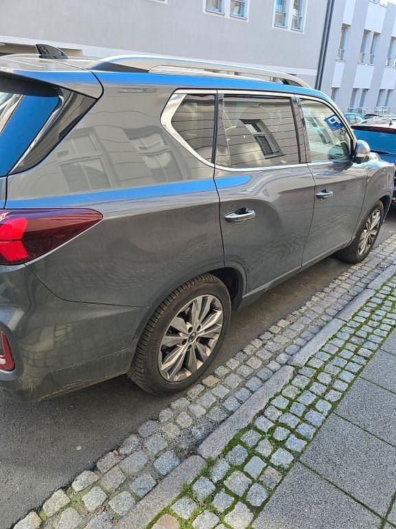 Gebraucht Ssangyong (KGM) Rexton Sapphire 203 PS (149 kW) 2024 Beige SUV