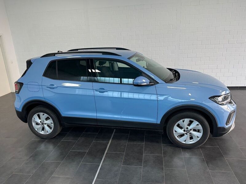Gebraucht VW T-Cross Life 116 PS (85 kW) 2024 Clearblue SUV