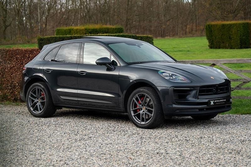 Grau Gebraucht 2023 Porsche Macan S SUV | 65.900 € (Guter Preis) - Bild 1/4