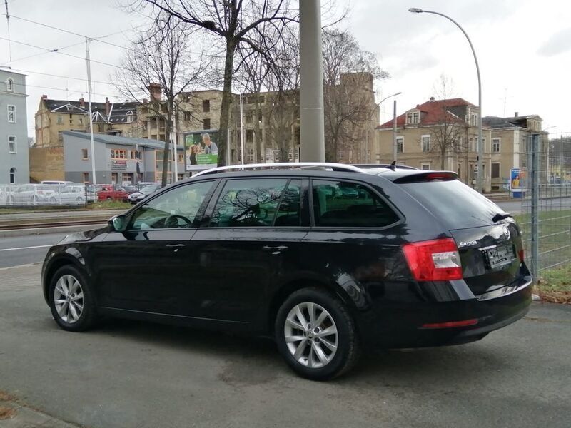 Gebraucht Skoda Octavia Style 190 PS (139 kW) 2019 Schwarz Kombi