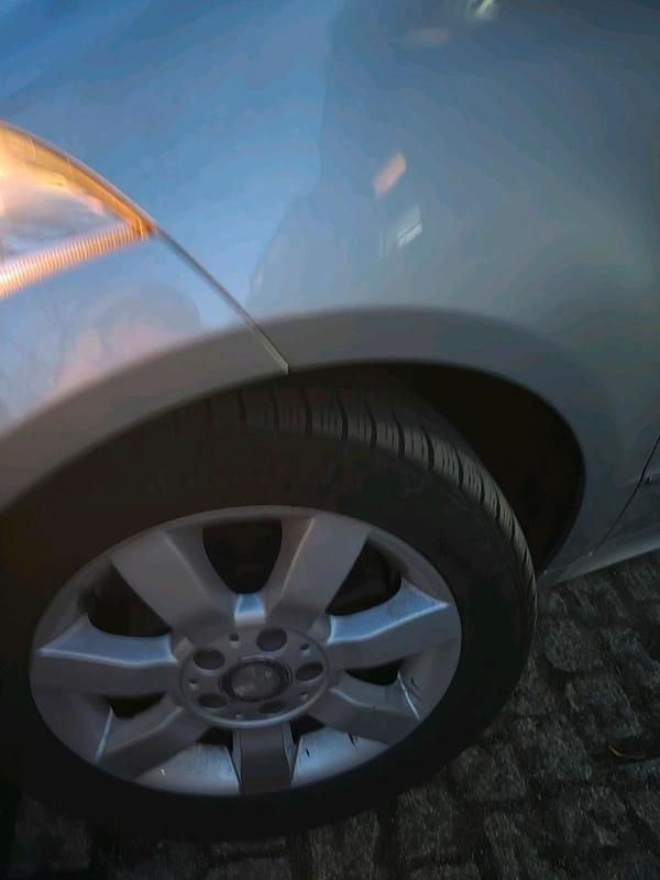 Gebraucht Mercedes A180 2009 Silber Limousine