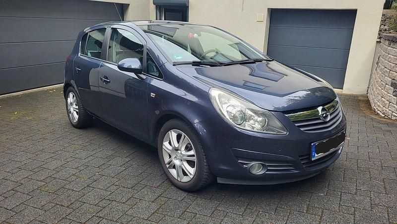 Blau Gebraucht 2009 Opel Corsa Kleinwagen | 3.950 € (Fairer Preis) - Bild 1/4