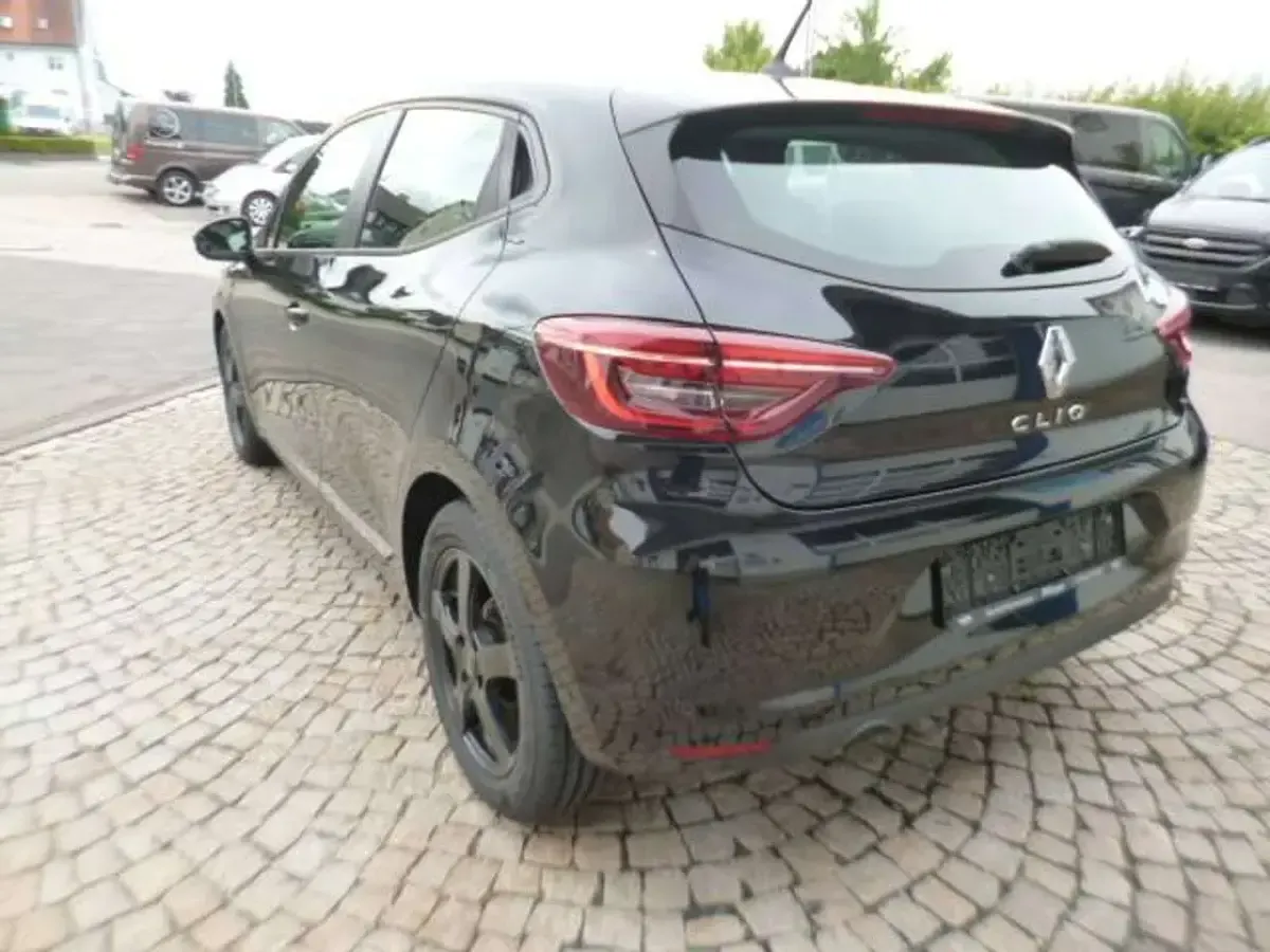 Gebraucht Renault Clio Experience 91 PS (66 kW) 2021 Sternenschwarz Kleinwagen