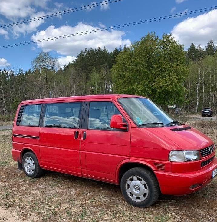 Rot Gebraucht 1997 VW T4 Van | 9.800 € (Etwas zu teuer) - Bild 1/4